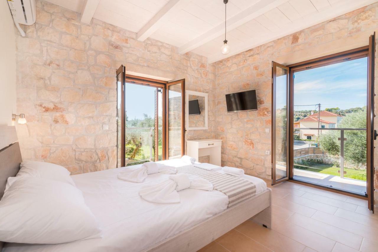 Green Stone Villas Apartments กาลามากี ภายนอก รูปภาพ